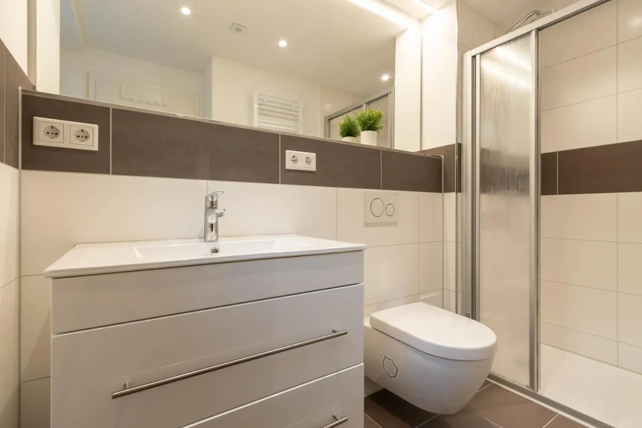 Apartment Neue Zentrale Souterrain-Wohnung 24H Self Check-In Hamburg